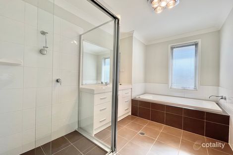 32 Darling Cres, Harrington Park, NSW 2567