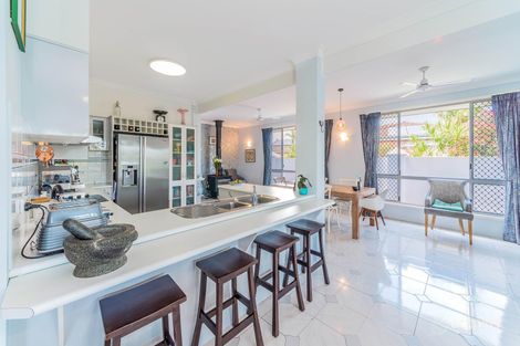 Property photo of 13 Osprey Drive Yamba NSW 2464