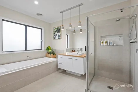 Property photo of 192 Malcolm Street Mansfield VIC 3722