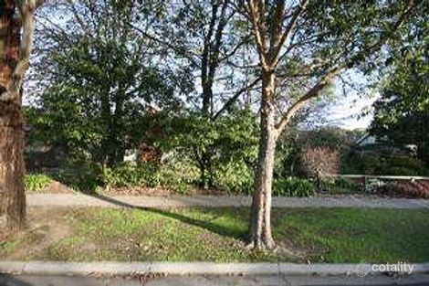 30 Knaith Rd, Ringwood East, VIC 3135