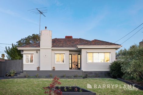 Property photo of 8 Ladd Street Watsonia VIC 3087