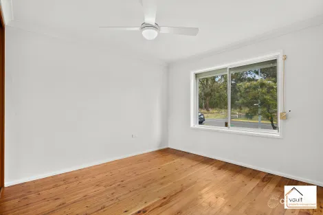 Property photo of 21 Croome Road Albion Park Rail NSW 2527