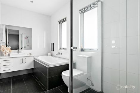 Property photo of 2/1 Irvine Street Pascoe Vale VIC 3044