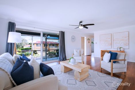 Property photo of 105 Morialta Street Mansfield QLD 4122