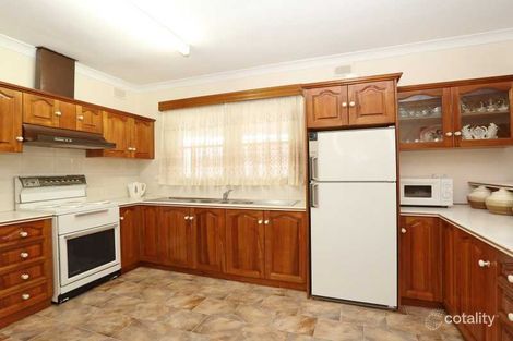 Property photo of 4 Philpott Avenue Paradise SA 5075