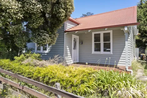 418 Main Rd, Golden Point, VIC 3350