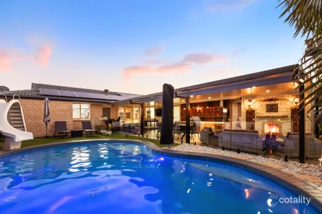 11 Carisbrooke Ct, Birkdale, QLD 4159