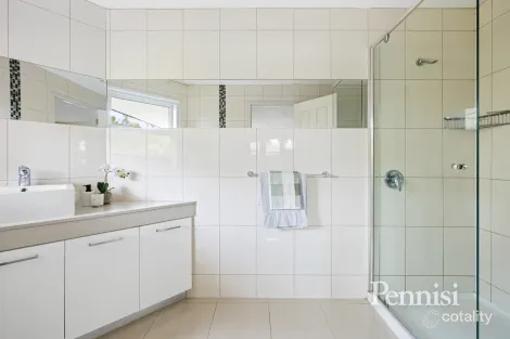 Property photo of 1/4 Herbert Street Pascoe Vale VIC 3044