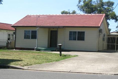 9 Alexander St, Smithfield, NSW 2164