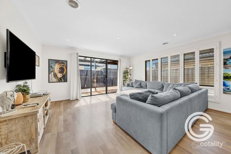 Property photo of 31 Sloane Drive Clyde North VIC 3978