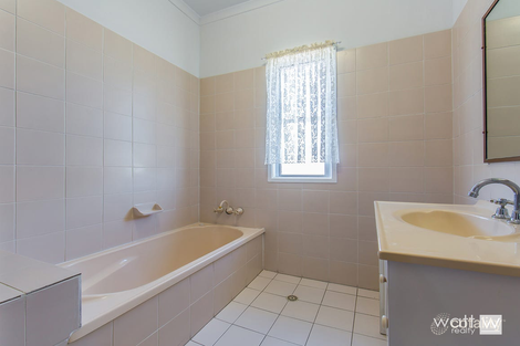 Property photo of 24 Nielson Street Chermside QLD 4032