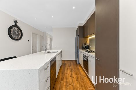 Property photo of 17 Kate Avenue Hampton Park VIC 3976