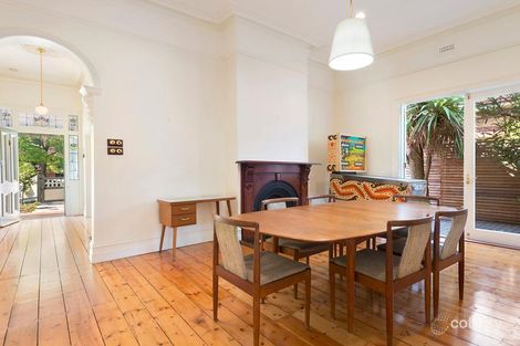 Property photo of 21 Manchester Grove Glen Huntly VIC 3163