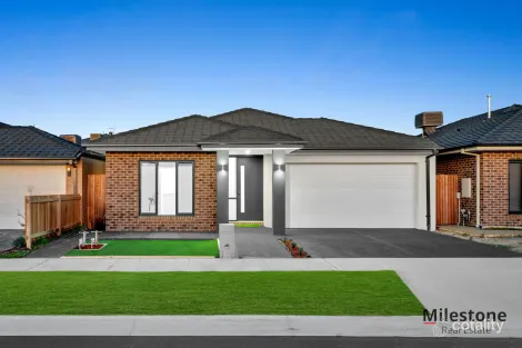 7 Stover Rd, Clyde North, VIC 3978