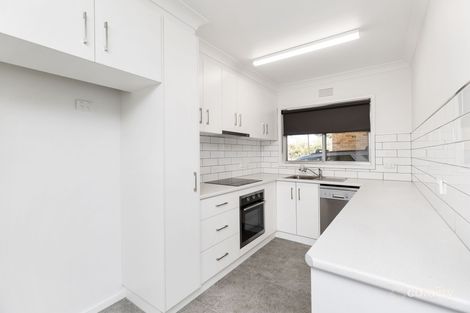 Property photo of 6/8-10 Willow Street Kooringal NSW 2650