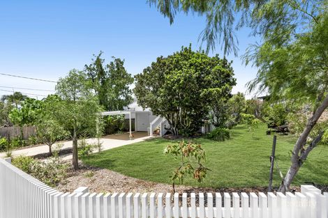 Property photo of 36 Bushing Street Wynnum West QLD 4178