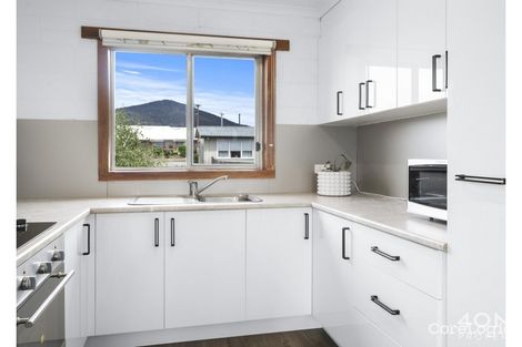 Property photo of 15/4 Myella Drive Berriedale TAS 7011