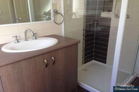 Property photo of 9 Carmody Court Cranbourne VIC 3977