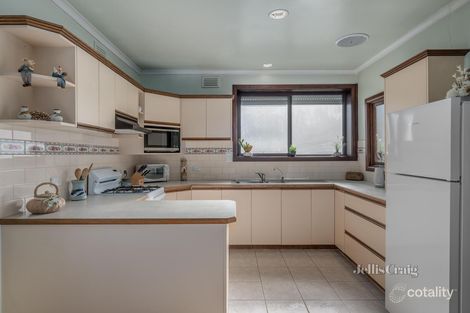 Property photo of 17 Quentin Street Forest Hill VIC 3131