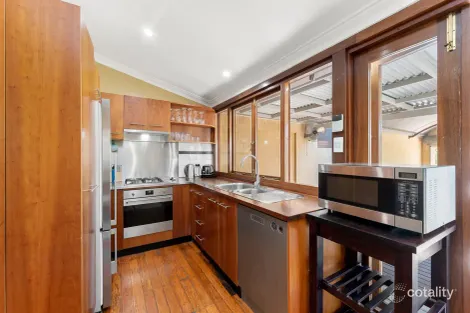 Property photo of 53 Daisy Lane Como WA 6152