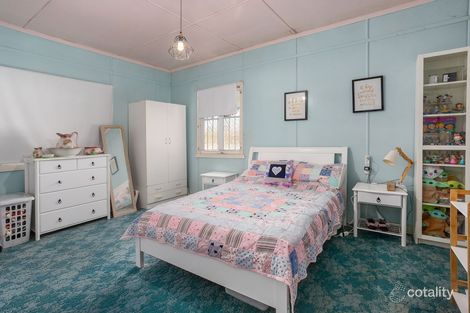 Property photo of 62 Cemetery Road Eastern Heights QLD 4305