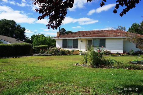 Property photo of 7 Olden Crescent Yass NSW 2582