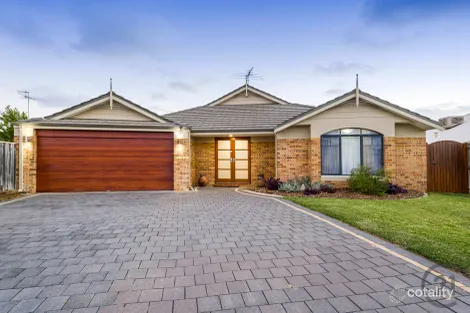 5 Lutea Rd, Halls Head, WA 6210