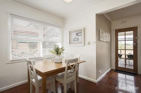 Property photo of 16 Carrol Grove Mount Waverley VIC 3149