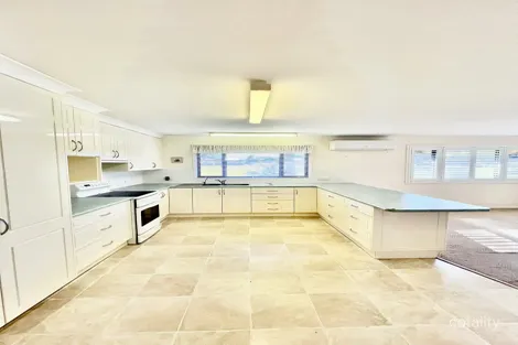 Property photo of 4 Woolcott Close Taree NSW 2430