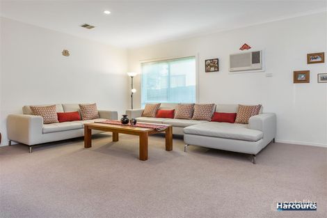 Property photo of 11 The Briars Lysterfield VIC 3156