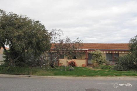 15 Daly Cres, West Lakes Shore, SA 5020