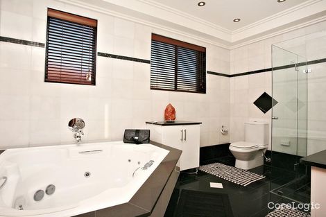 Property photo of 2 Pecan Place Casula NSW 2170