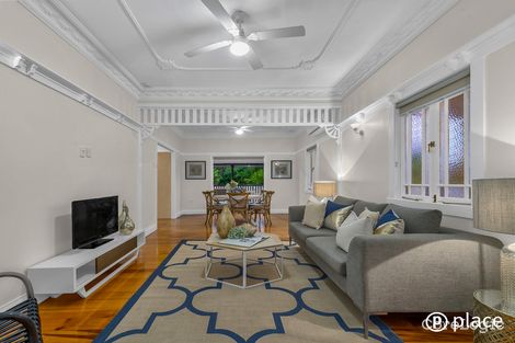 Property photo of 131 Chatsworth Road Coorparoo QLD 4151