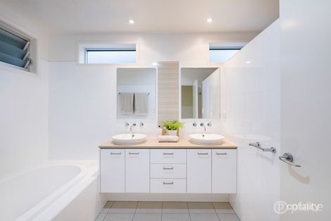 Property photo of 53 Marriott Street Coorparoo QLD 4151