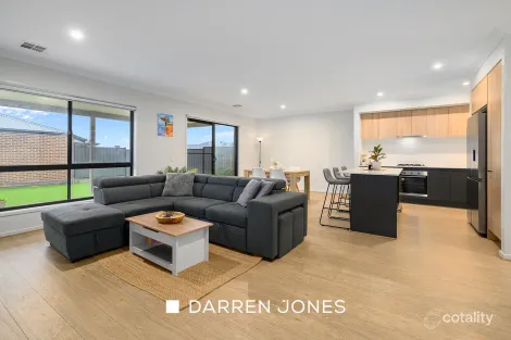 Property photo of 7 Oxygen Street Kalkallo VIC 3064