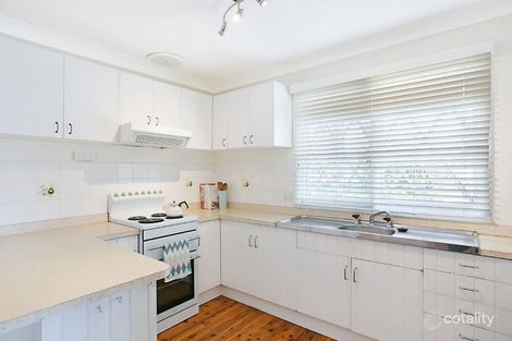 Property photo of 1 Farrington Close Caves Beach NSW 2281