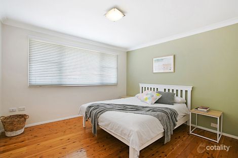 Property photo of 1 Farrington Close Caves Beach NSW 2281