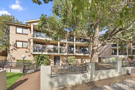 Property photo of 18/8-12 Alexandra Avenue Westmead NSW 2145