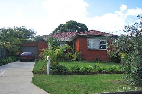 Property photo of 4 Peter Crescent Greenacre NSW 2190