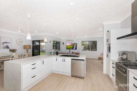 Property photo of 5 Linum Court Bushland Beach QLD 4818