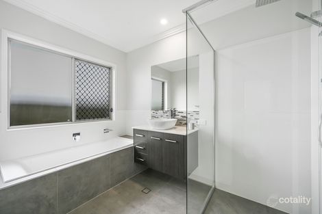 Property photo of 15 Velodrome Drive Kearneys Spring QLD 4350