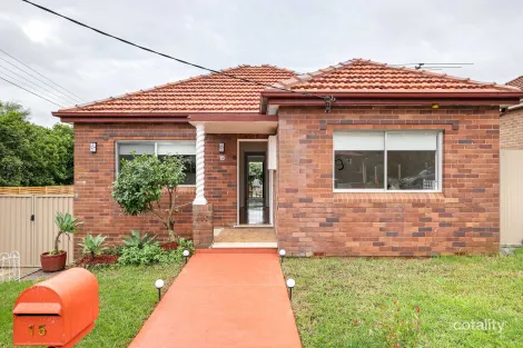 Property photo of 15 Hansen Avenue Earlwood NSW 2206