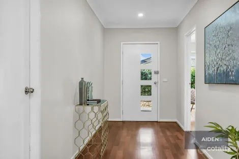 Property photo of 9 Canons Crescent Manor Lakes VIC 3024