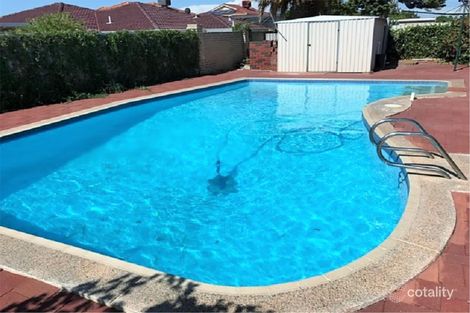 Property photo of 15 Oldham Street Hillarys WA 6025