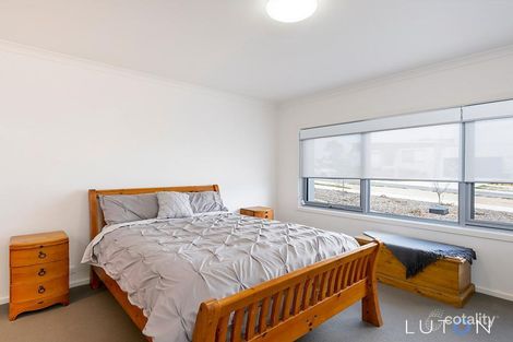 Property photo of 4 Kilgariff Street Coombs ACT 2611