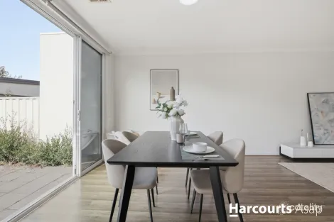 Property photo of 102 Henry Road Pakenham VIC 3810