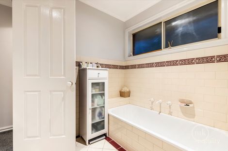 Property photo of 1/43 Edwards Street Lower Plenty VIC 3093