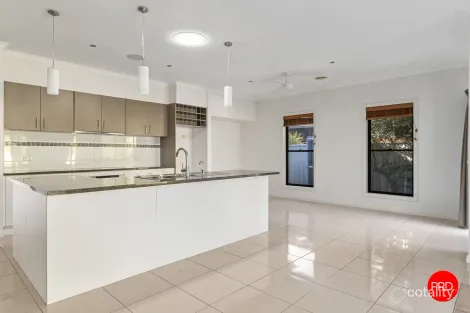Property photo of 22 McConnachie Court Ascot VIC 3551