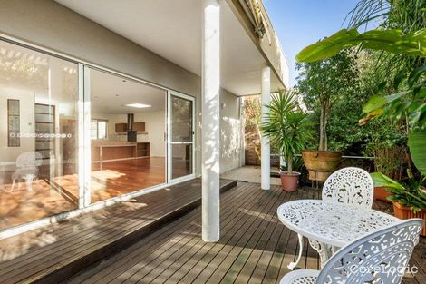 Property photo of 2/40 Dalsten Grove Mount Eliza VIC 3930