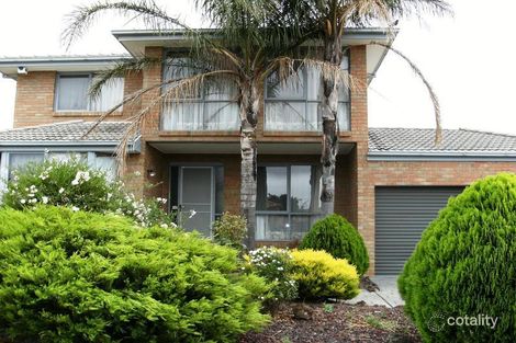 Property photo of 13 Lancom Rise Rowville VIC 3178